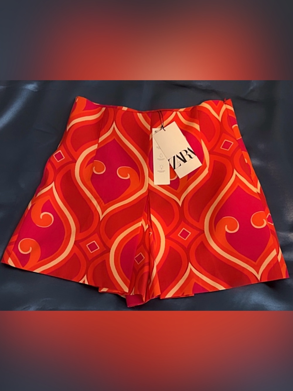 ZARA Red, Pink & Orange Retro Geometric Shorts